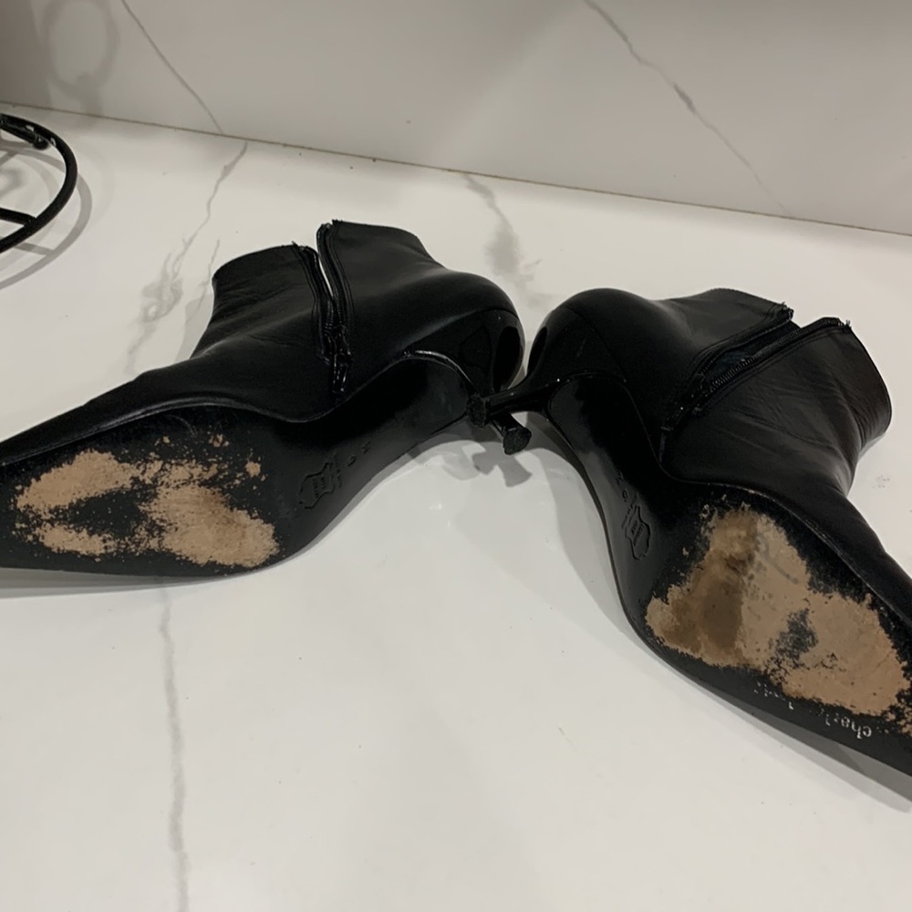 Charles David Black ankle boots - Picture 6 of 8